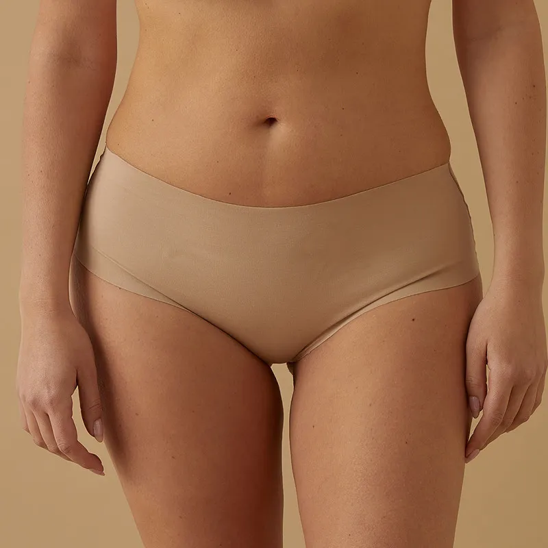 Culotte Corte Láser de JADEA M Negro
